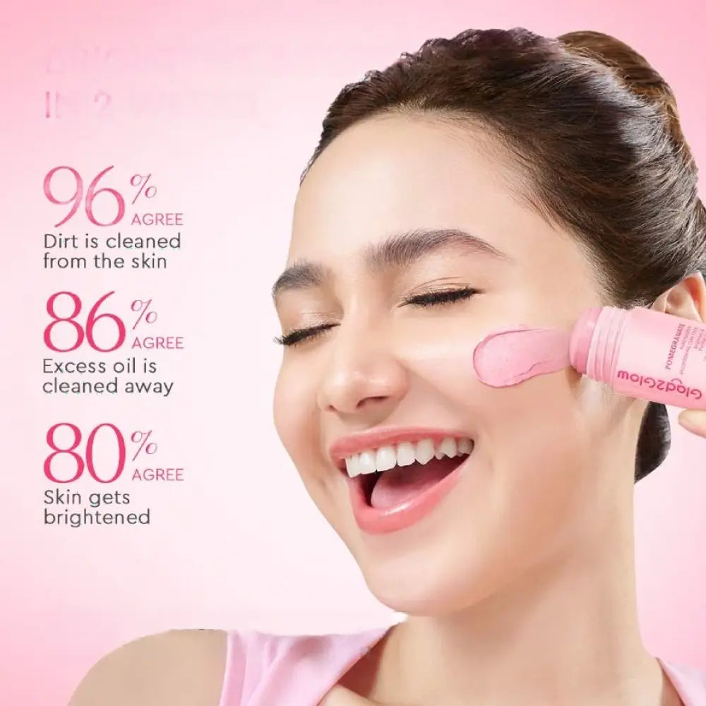 GLAD2GLOW POMEGRANATE NIACINAMIDE BRIGHTENING CLAY STICK 25G