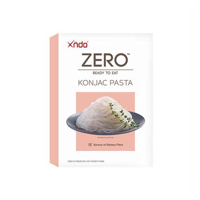 XNDO Zero Konjac Pasta in a ready-to-eat package with a serving suggestion on a plate